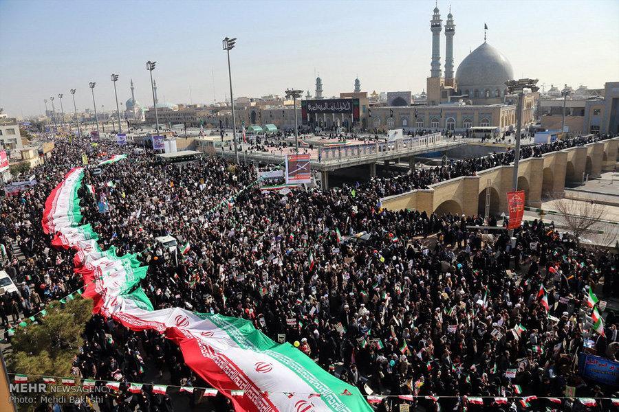 جزئیات برنامه و مسیر راهپیمایی مردم تهران در چهارم آذر ماه جزئیات برنامه و جهت راهپیمایی مردم تهران در چهارم آذر ماه