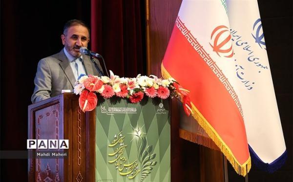 تاکید ما این است که بودجه آموزش و پرورش باید بیشتر باشد