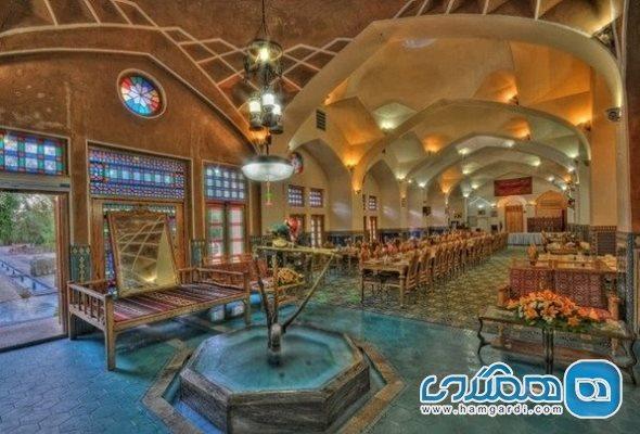 هتل مشیرالممالک یکی از زیباترین هتل های شهر یزد است